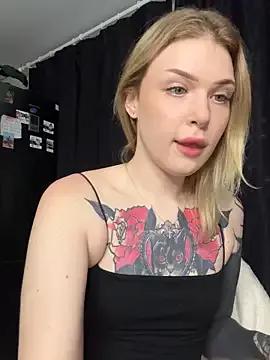 kaylee_weiss from StripChat is Freechat