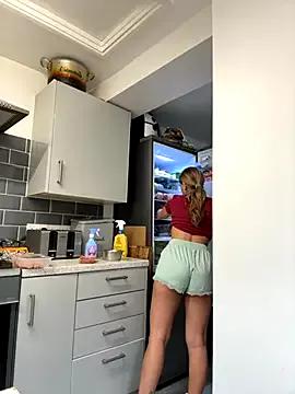 Explore our live girls sluts from our Custom and Multi clubs and checkout exclusive access to highly interactive content, such as shape, hair, titties, pussy type and many more.