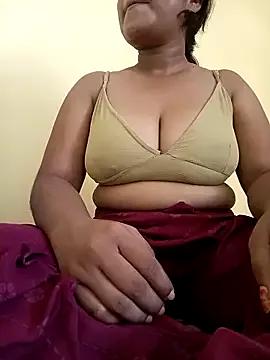 KEEP879_346 webcams show profile image 