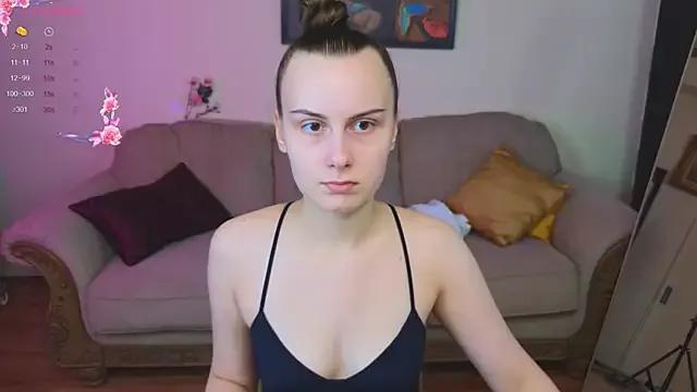 Explore our live girls sluts from our Custom and Multi clubs and checkout exclusive access to highly interactive content, such as shape, hair, titties, pussy type and many more.