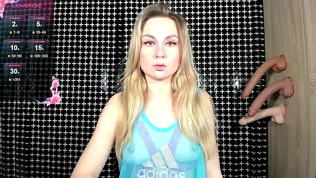 kelly_copperfield from StripChat