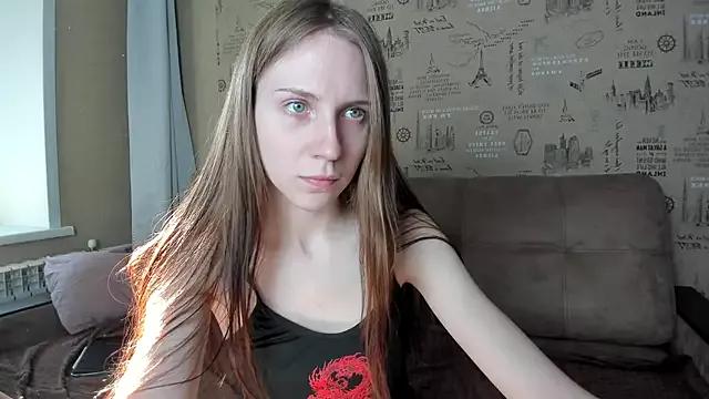 Kelly_Gerzikaa from StripChat