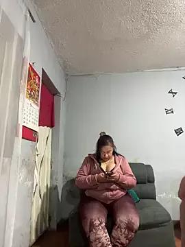 Explore our live girls sluts from our Custom and Multi clubs and checkout exclusive access to highly interactive content, such as shape, hair, titties, pussy type and many more.