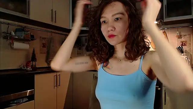 Kelly_Yon from StripChat