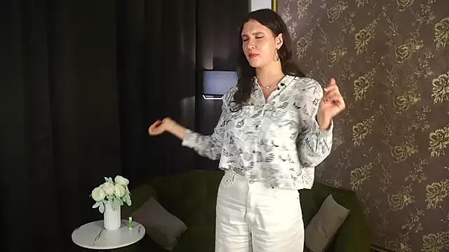 KellyRekas from StripChat is Freechat