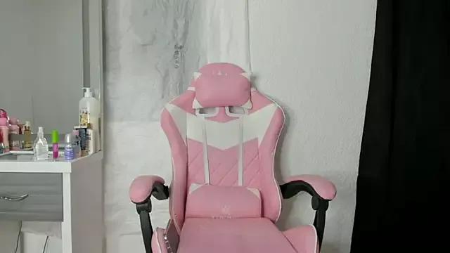 Kendal_hot01 webcams show profile image 