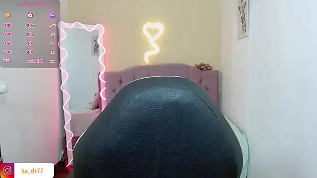 kendra_tay from StripChat is Freechat