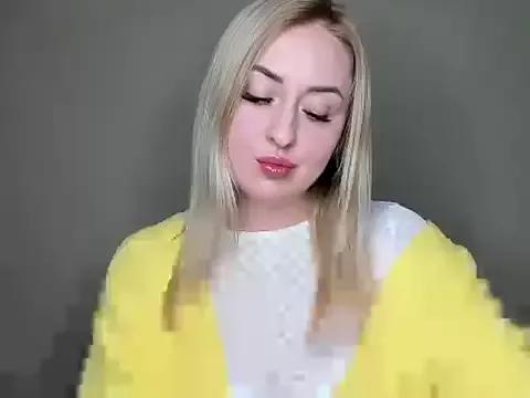 KennaJamess8 from StripChat