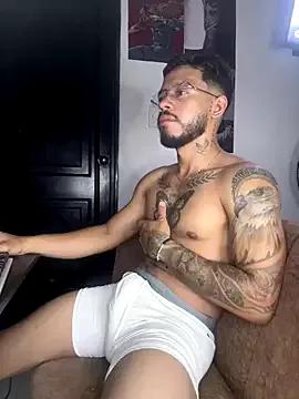 Kenny_zero from StripChat