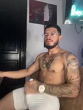 Kenny_zero from StripChat