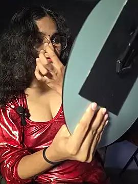 Khadija37 webcams show profile image 