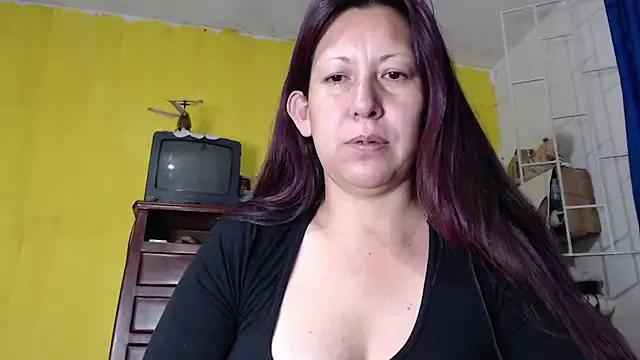 khdya from StripChat is Freechat