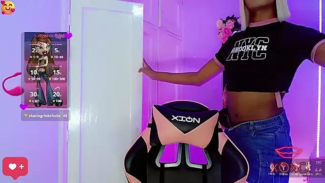 Kiara__Williams webcams show profile image 