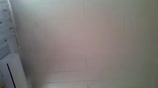 Kiciapl from StripChat