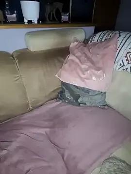 Kiciapl from StripChat