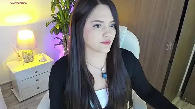 KiimTyler_ from StripChat