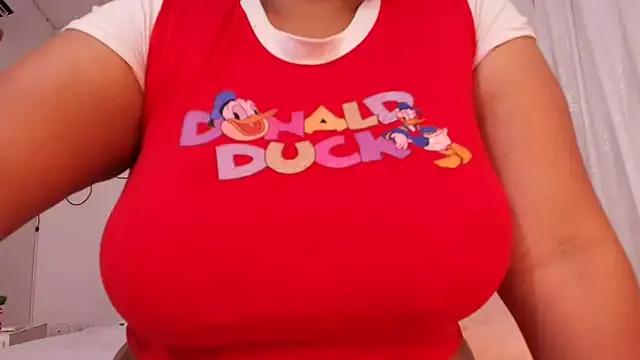Kika_teem from StripChat