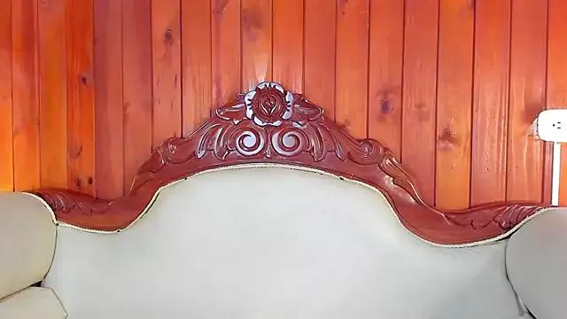 KikaDuque from StripChat