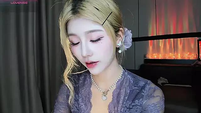 Kiki--2025 from StripChat