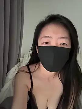 kikimi01 from StripChat