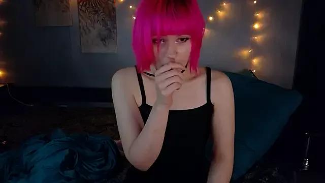 KikiMoor from StripChat is Freechat