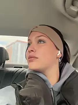 KikiWatson from StripChat