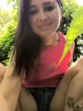 KikiXRed from StripChat