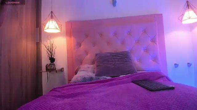 kimmy099 from StripChat