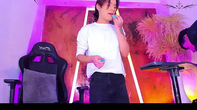 KingTokiio webcams show profile image 