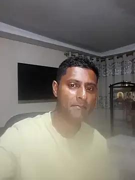 kingVibeX from StripChat is Freechat