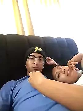 KinkyBond2 from StripChat is Freechat