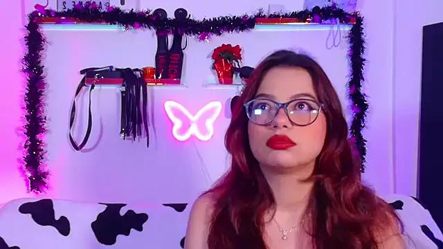 KinkyEmi from StripChat is Freechat