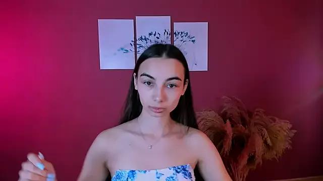 Explore our live girls sluts from our Custom and Multi clubs and checkout exclusive access to highly interactive content, such as shape, hair, titties, pussy type and many more.