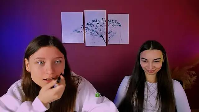 Explore our live girls sluts from our Custom and Multi clubs and checkout exclusive access to highly interactive content, such as shape, hair, titties, pussy type and many more.