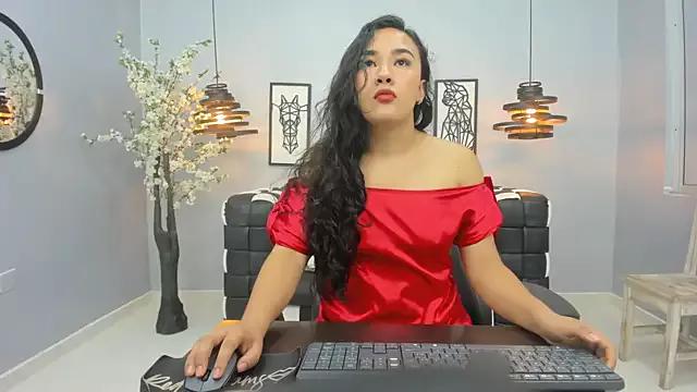 Kira_Naughty from StripChat is Freechat