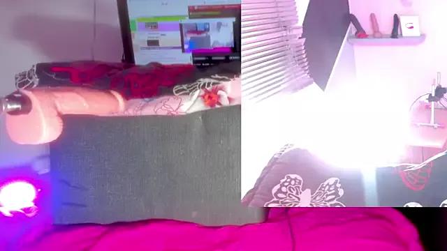 kira_touka from StripChat is Freechat