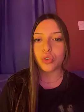 kiramedi from StripChat is Freechat