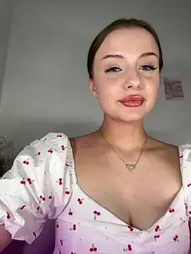 KiraMiravi webcams show profile image 