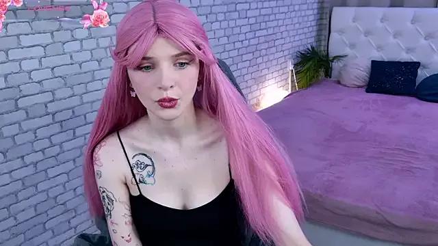 KiraMountrays from StripChat is Freechat