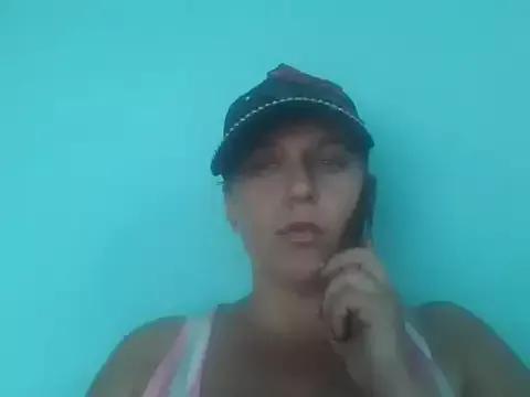 KiraniLovrx from StripChat is Freechat