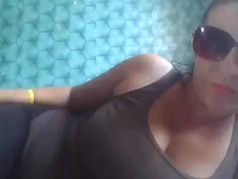 KiraniLovrx from StripChat is Freechat