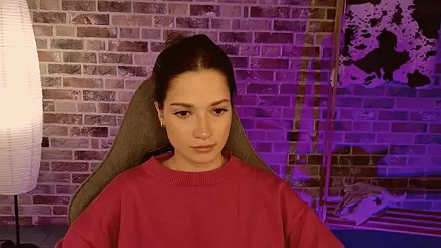 KiraVair from StripChat is Freechat