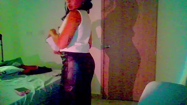 Kiri_Cutee from StripChat