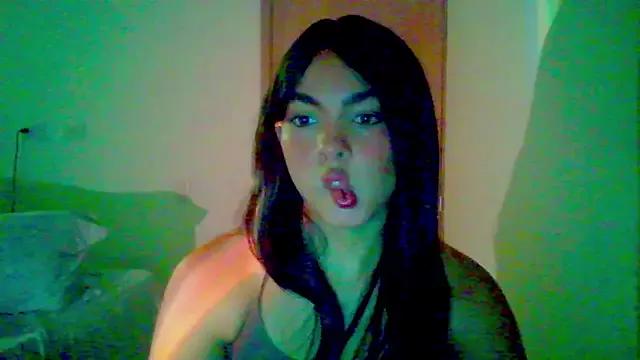 Kiri_Cutee from StripChat