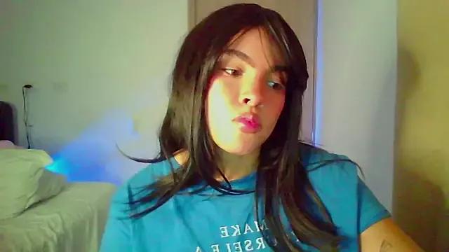 Kiri_Cutee from StripChat