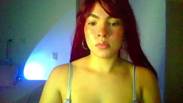 Kiri_Cutee from StripChat