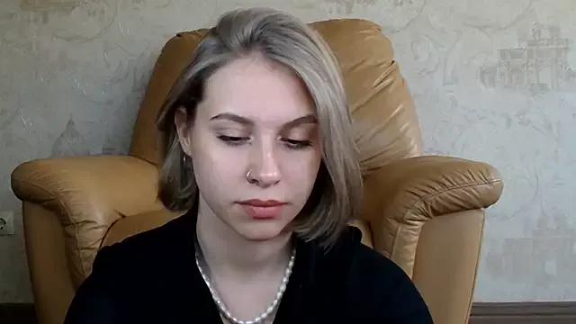 KirraLiam from StripChat
