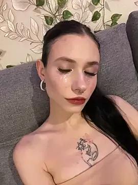 Explore our live girls sluts from our Custom and Multi clubs and checkout exclusive access to highly interactive content, such as shape, hair, titties, pussy type and many more.