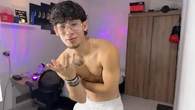 Kisan_Smith from StripChat is Freechat