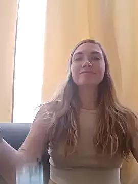 KisaVixen from StripChat is Freechat